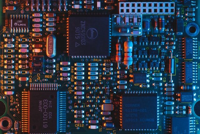 z3